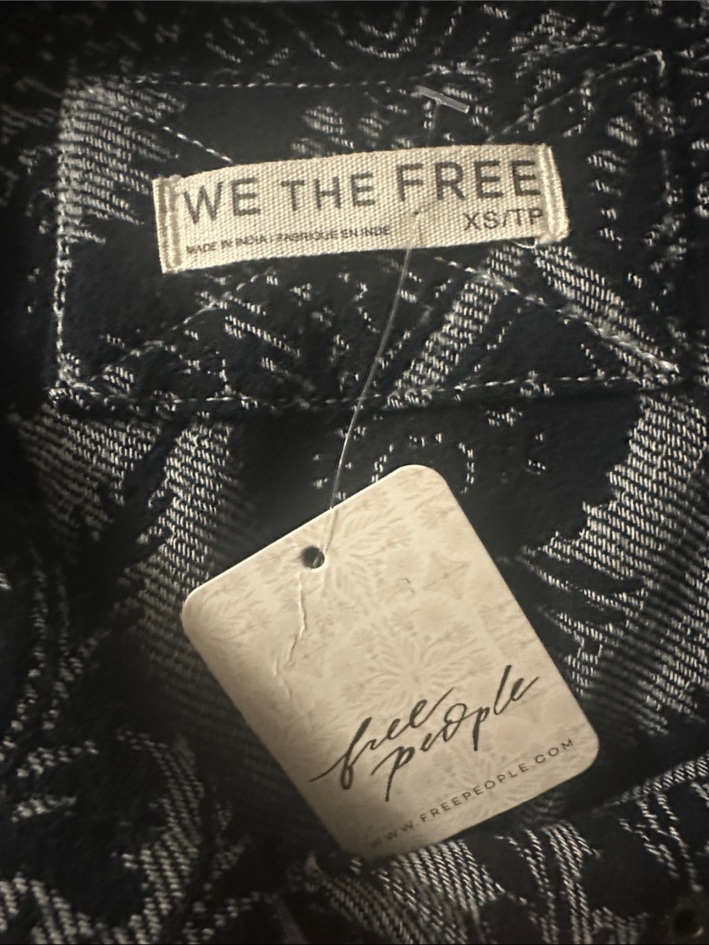 Free People We The Free London Fog Jacquard Shirt NWT Size XS - Picture 7 of 7